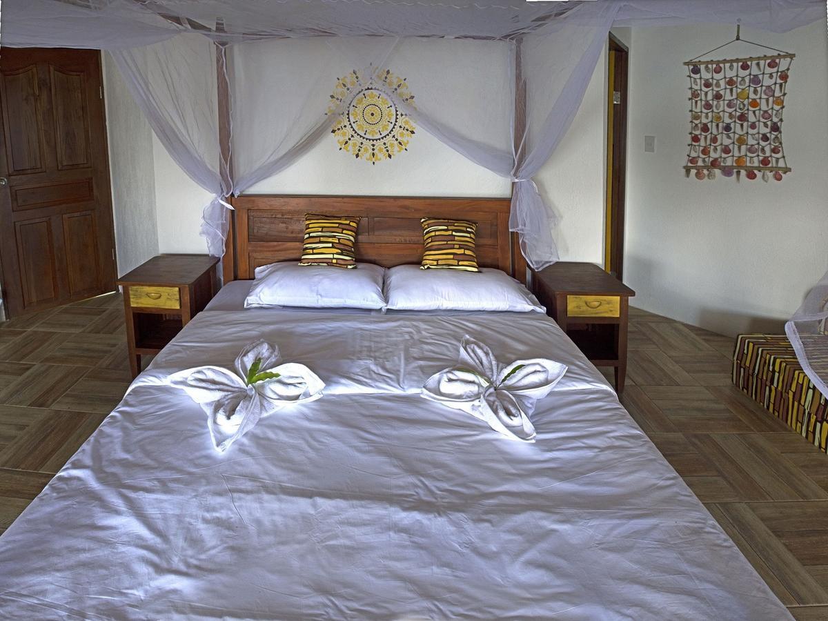 Iris Island Eco Resort Busuanga Bagian luar foto